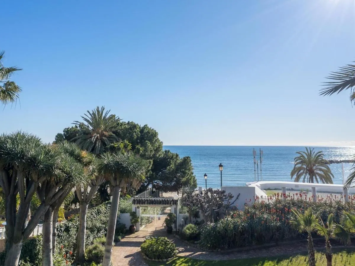 Vista Piscina Y Gran Terraza Ref Cadiz 111 Apartment Marbella